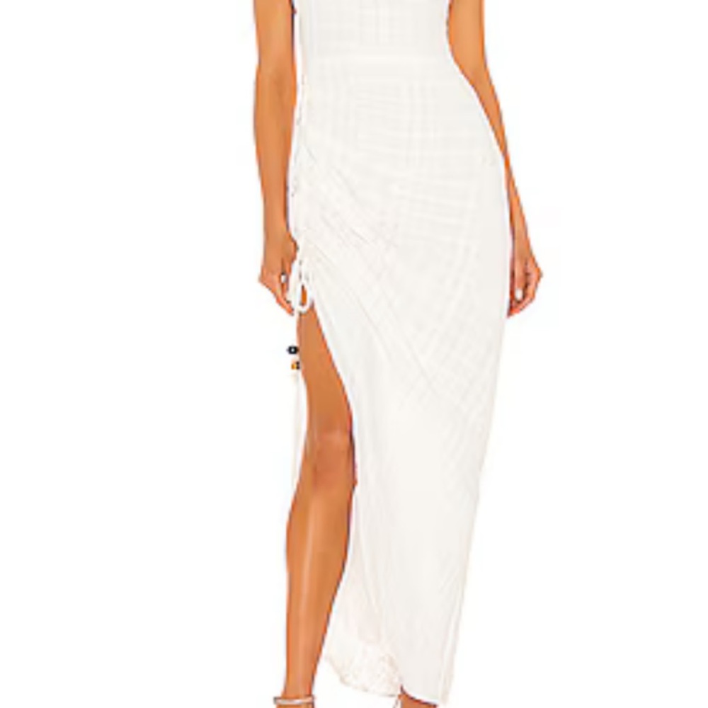 Elegant White Maxi Dress